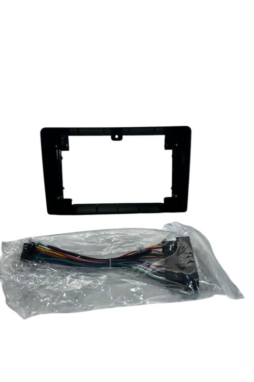 Hyundai Elentra 2004-2012 9 Multimedya Çerçevesi (Yüksek kalite)