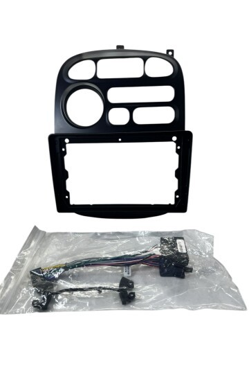 Hyundai Starex 1997-2007 9 Multimedya Çerçevesi (Yüksek kalite)