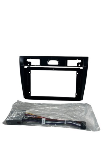 Ford Fiesta 2006-2012 9 Multimedya Çerçevesi (Yüksek kalite)